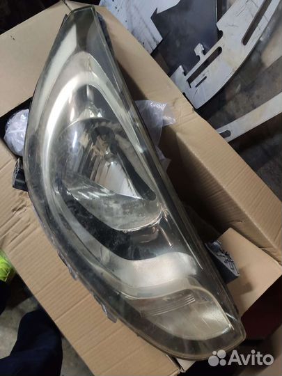 Фара Хюндай Солярис Solaris 2011