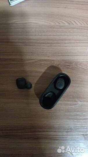 Беспроводные наушники jbl