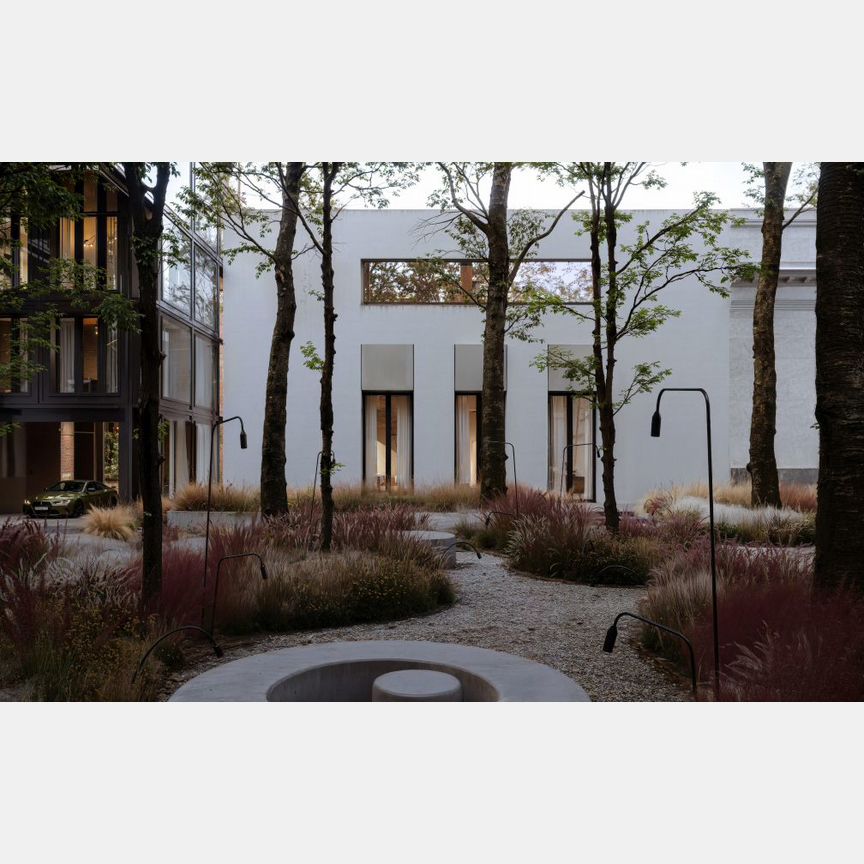 2-к. квартира, 118,8 м², 10/13 эт.