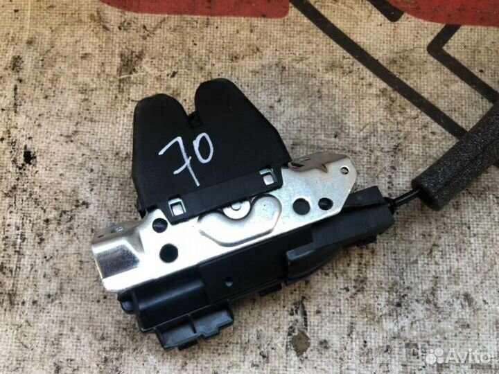 Замок багажника Mercedes-Benz E-Class W212