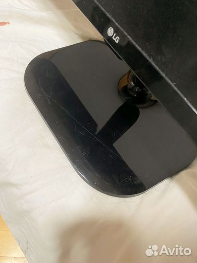 Монитор LG 25