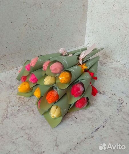 Букеты из шоколадных розочек