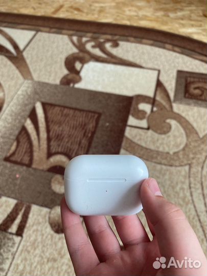 Airpods pro 1 поколения хорошая реплика