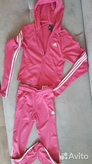 Спортивный костюм adidas