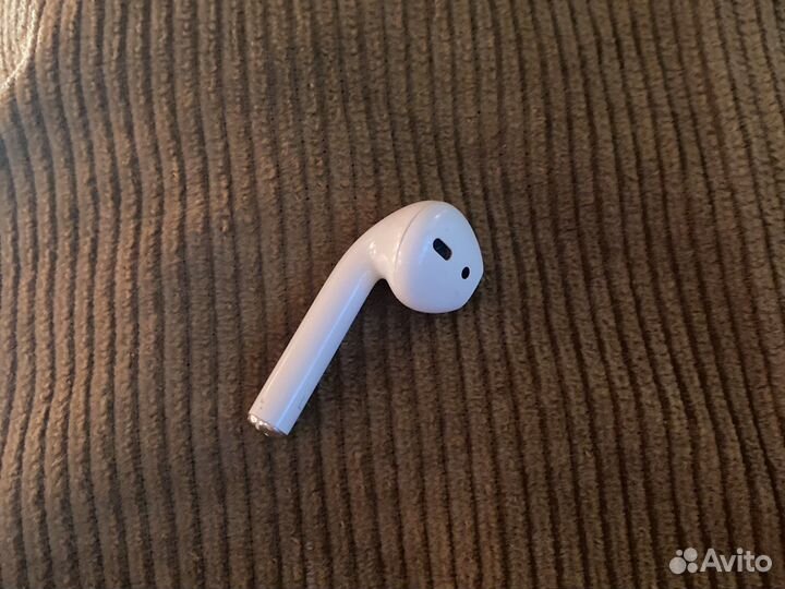 Airpods 1 наушник левый