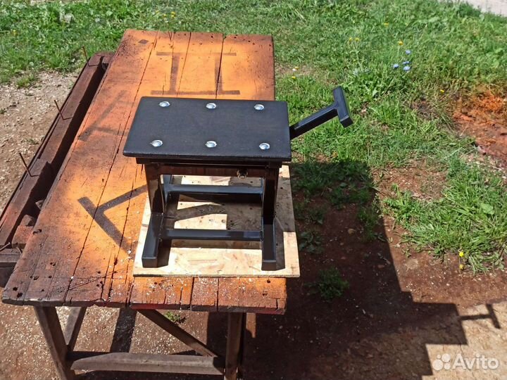 Подставка, подъёмник для мотоцикла