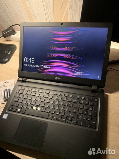 Acer aspire es1 572