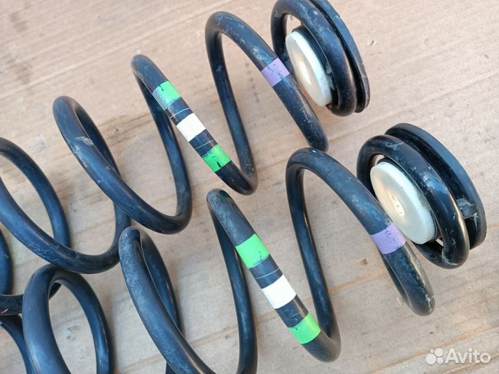 Пружины задние Peugeot 308 2011