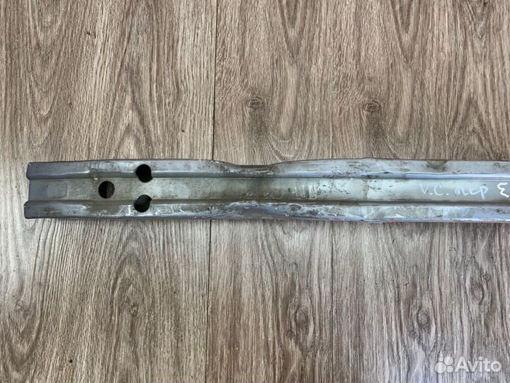 Усилитель бампера передний Opel Vectra C