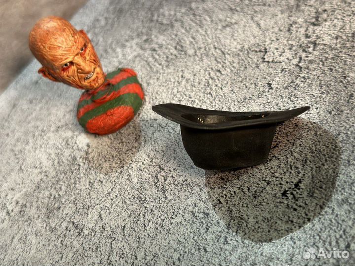 Фредди Крюгер фигурка - башкотряс
