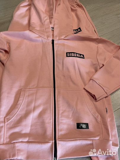 Костюм спортивный