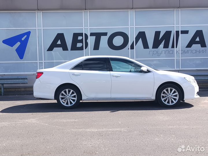 Toyota Camry 2.5 AT, 2014, 179 182 км