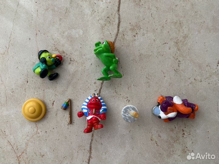 Различные Детали Kinder Surprise