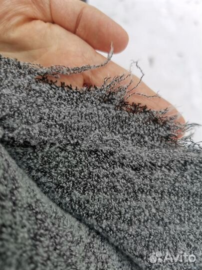 Отрез ткани мелкое букле Италия