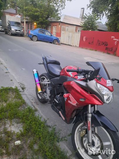 Мотоцикл 300 кубовый