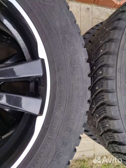 Nokian Tyres Hakkapeliitta 8 SUV 215/60 R17