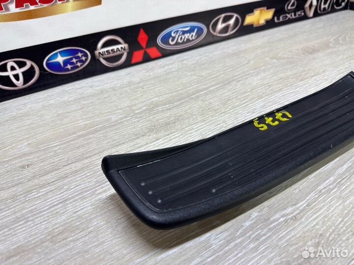 Накладка на порог задняя правая Honda Accord CL7