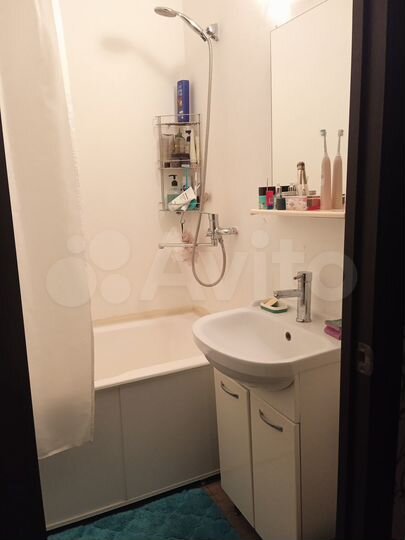 Комната 18 м² в 3-к., 5/14 эт.