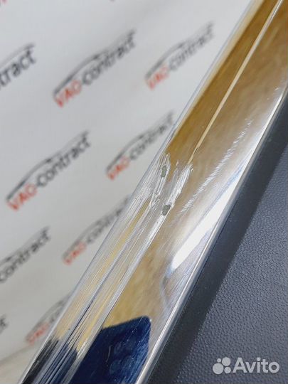 Накладка двери задняя левая Volkswagen Tiguan 2