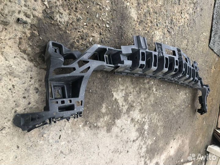 Мерседес гл, глс 166 кронштейн бампера заднего в с