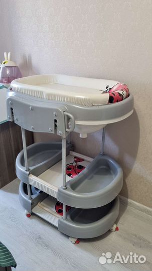 Пеленальный столик с ванной