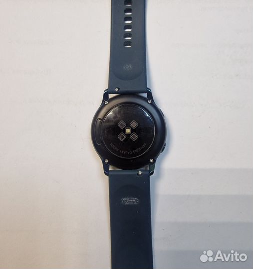 Умные часы Samsung Galaxy Watch Active