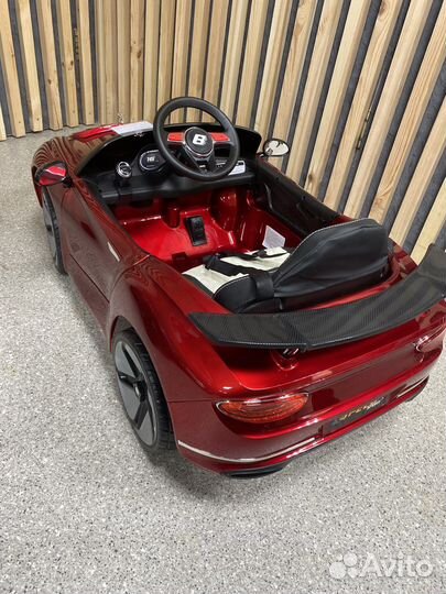 Электромобиль новый