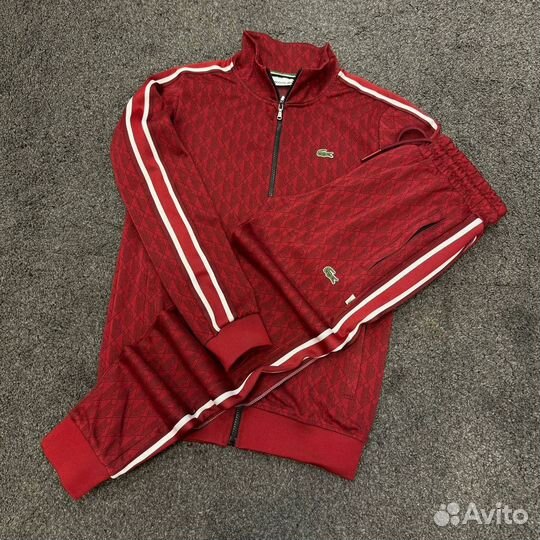 Спортивный костюм Lacoste