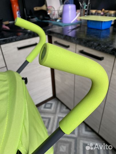 Коляска трость