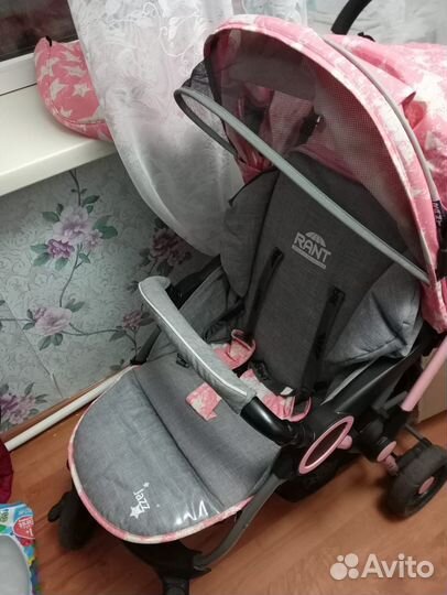 Прогулочная коляска