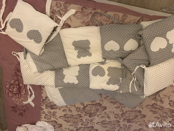Комплект в детскую кроватку