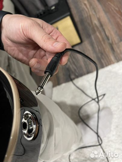 Кабел для электрогитары