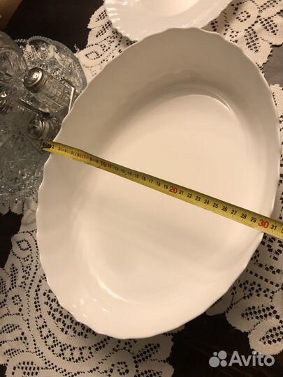 Большое блюдо для запекания и 3 тарелки