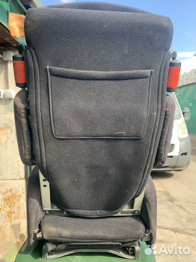 Автокресло рекаро