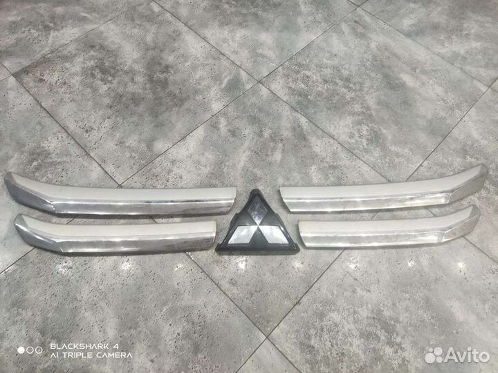 Молдинг на mitsubishi eclipse cross