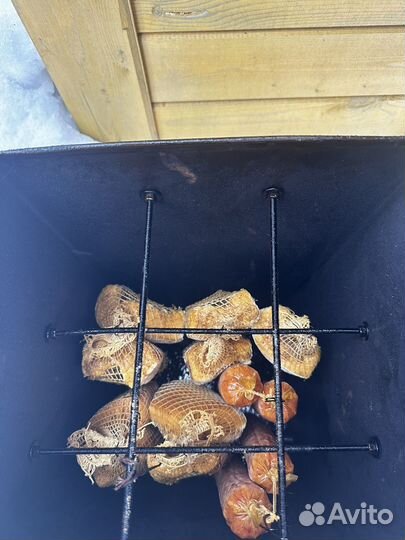 Мясные деликатесы