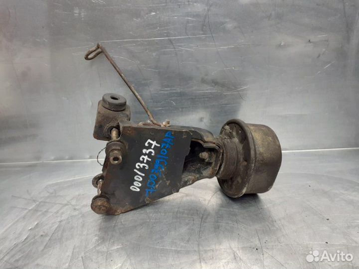 Опора кпп левая Volkswagen Transporter T4