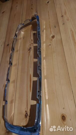 Хром решётки радиатора Volvo xc70