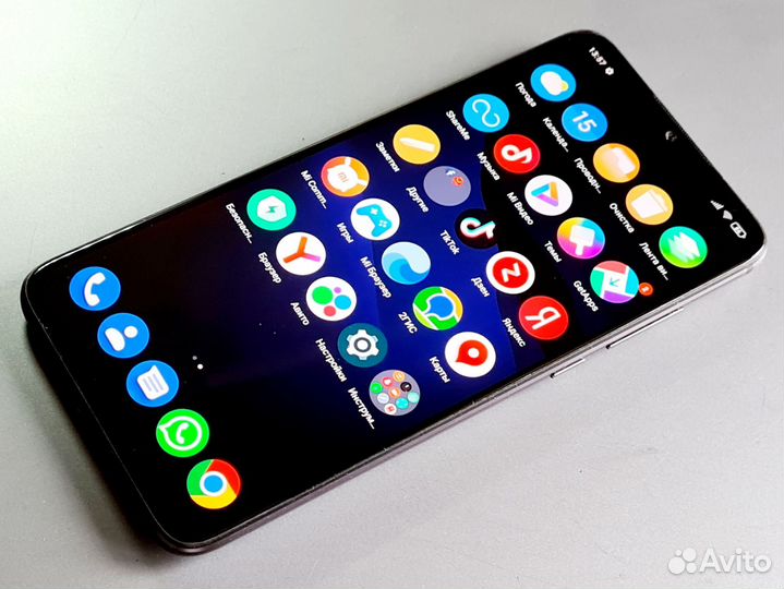 Xiaomi Mi 9 Lite, 6/128 ГБ