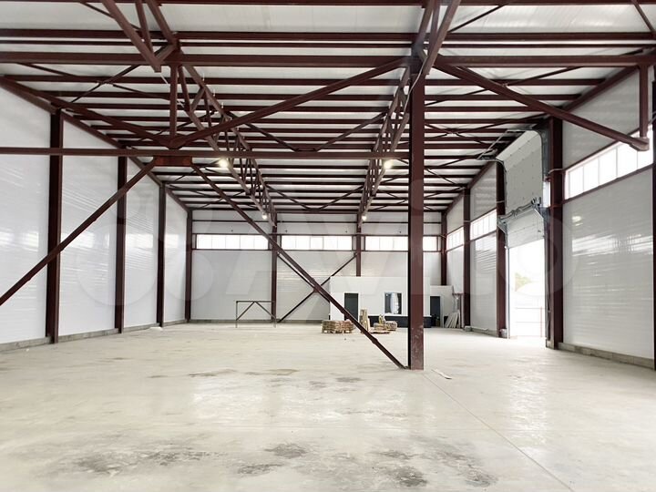 Склад, 885 м²