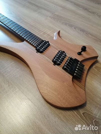 Headless гитара