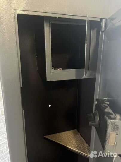 Оружейный сейф