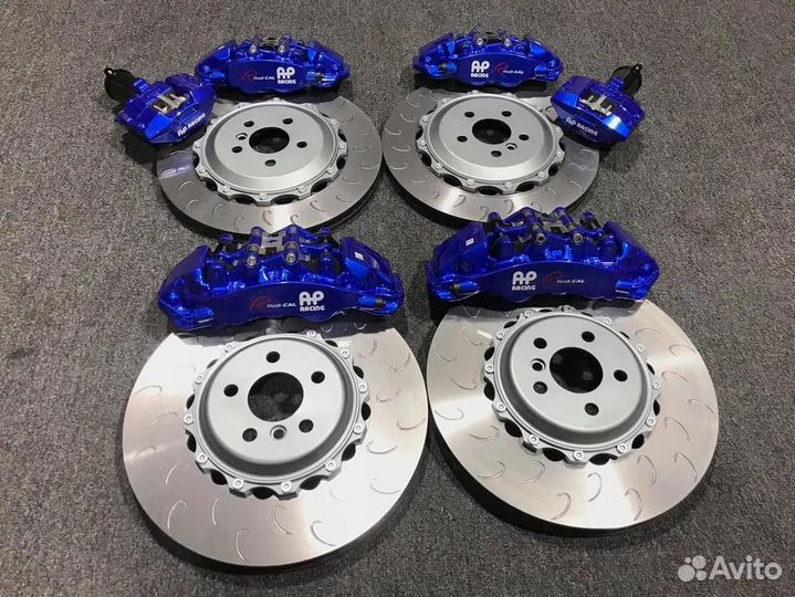 Усиленная тормозная система brembo