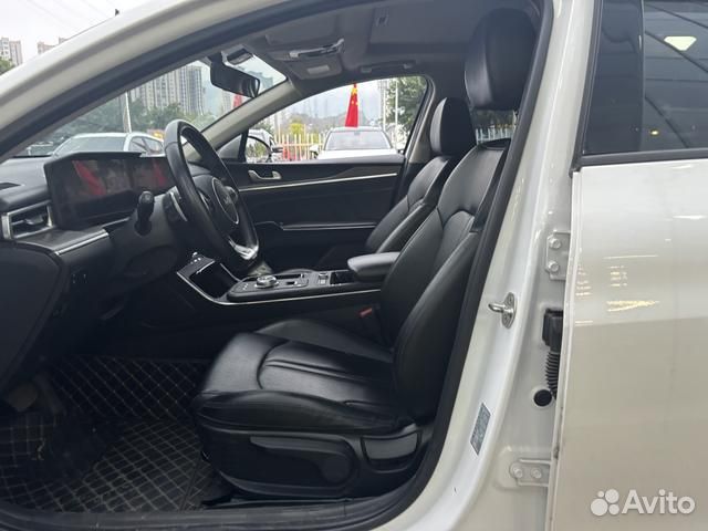 Kia K5 1.5 AMT, 2021, 31 000 км