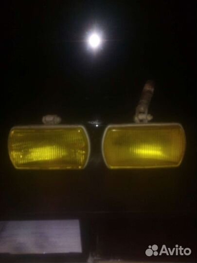 Противотуманные фары желтые
