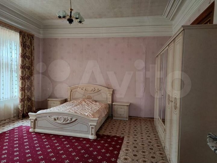 2-к. квартира, 75 м², 1/1 эт.