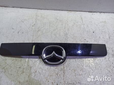 Накладка двери багажника