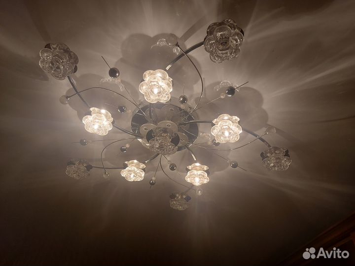 Люстра потолочная