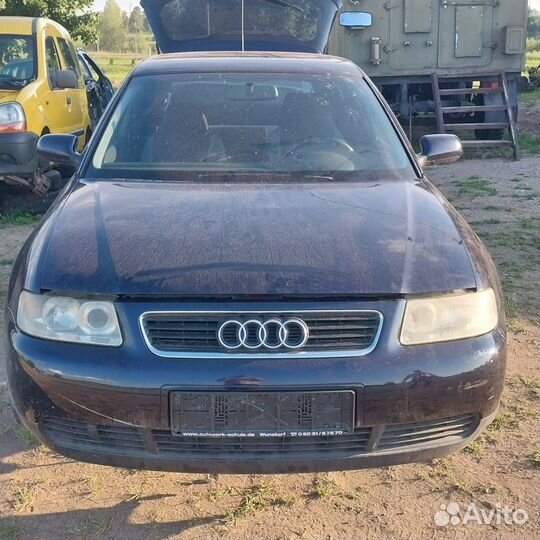 Ауди А3 2002 год 1.6 бензин в разбор