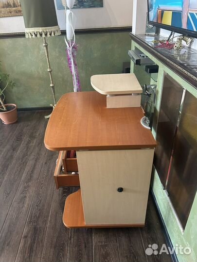 Компьютерный столик